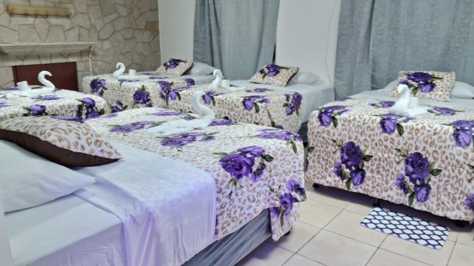 Hotel Kamelot Parque Central Quetzaltenango Zewnętrze zdjęcie